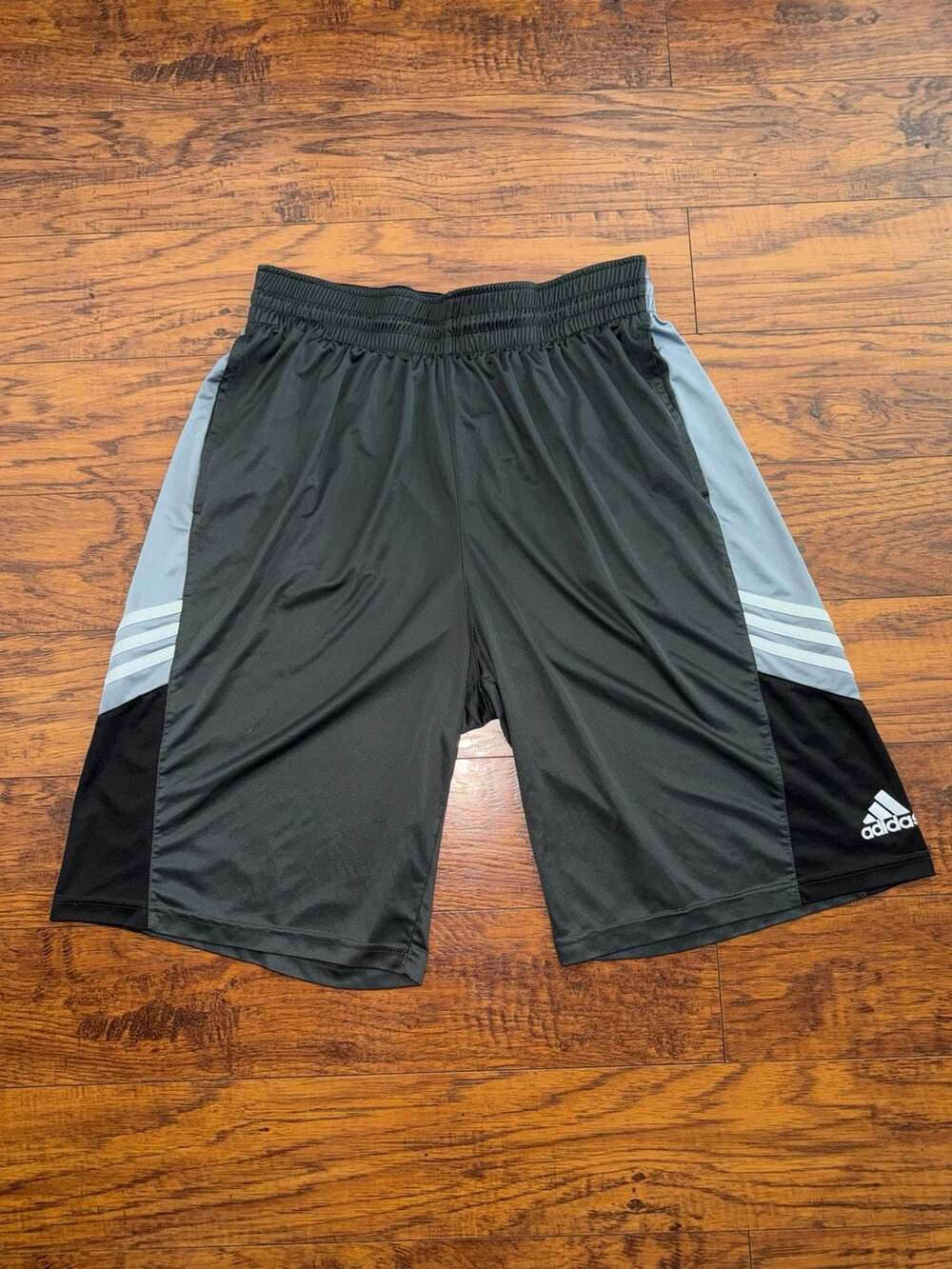 Adidas Men's Basketball Shorts Grey Black Size XL